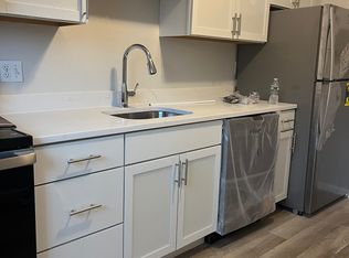 24 Westgate Rd SUITE 2, West Roxbury, MA 02132