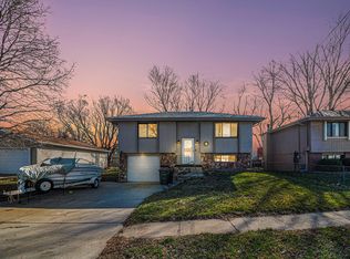 2811 S 13th St, Council Bluffs, IA 51501