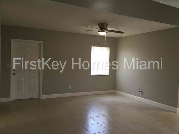 3rd image of 1320 NW 12th St