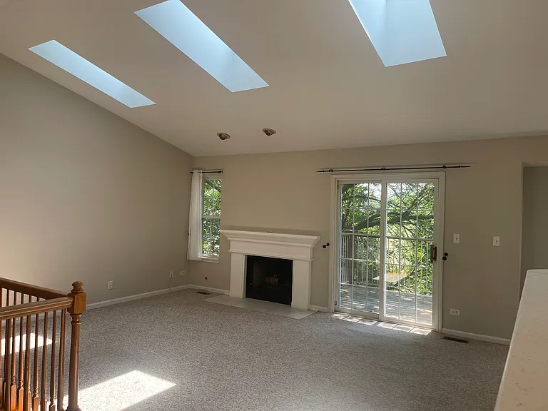 2393 Madiera Ct — Photo 4