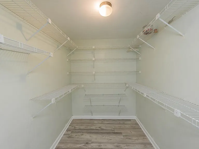 508 Poinsetta Blvd — Photo 37