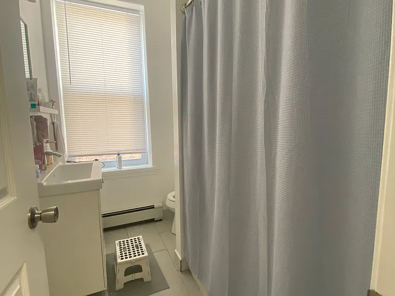 3222 Powelton Ave #3F — Photo 5