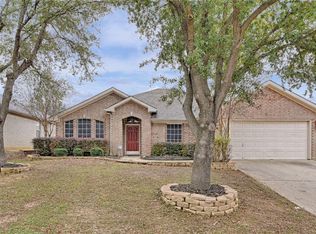 620 Jamie Ln, Mansfield, TX 76063