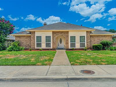 2435 Old Mill Rd, Dallas, TX, 75287