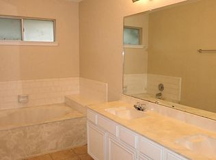 19711 Glenfinch Ln, Spring, TX 77379