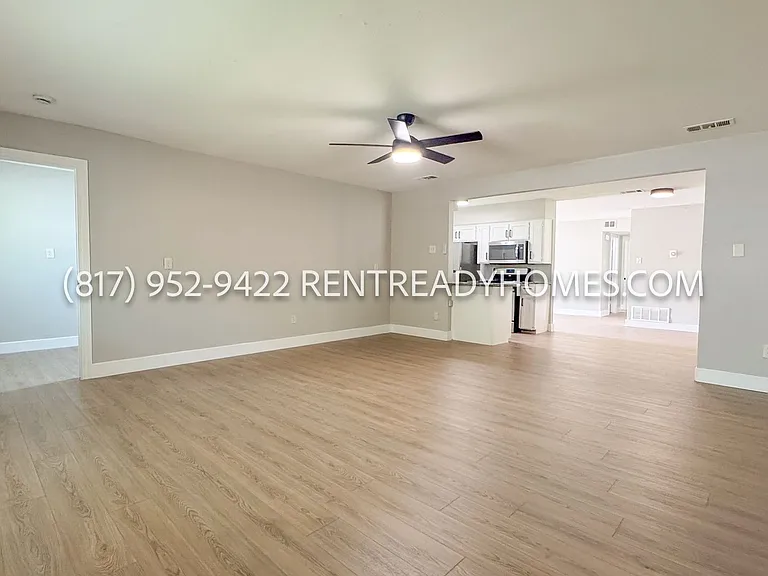 2613 Fairbrook St — Photo 17