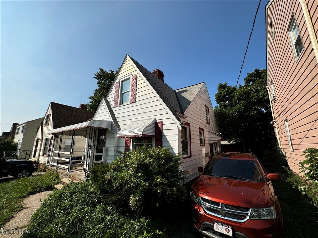 Real estate listing image