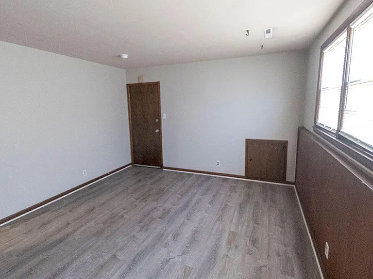 1804 Sylvan Ln #A — Photo 4