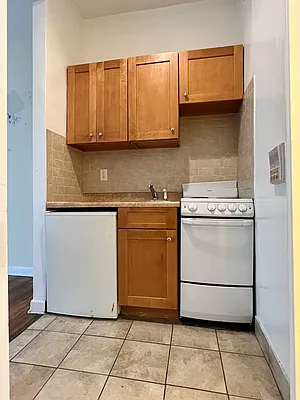 Rented by Compass | media 12