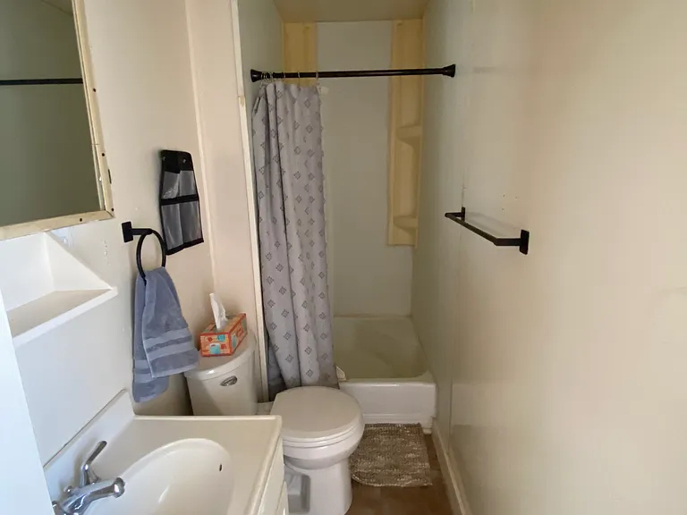 218 W Brady St #3 — Photo 7