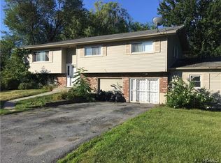 4 Amy Ln, Middletown, NY 10941