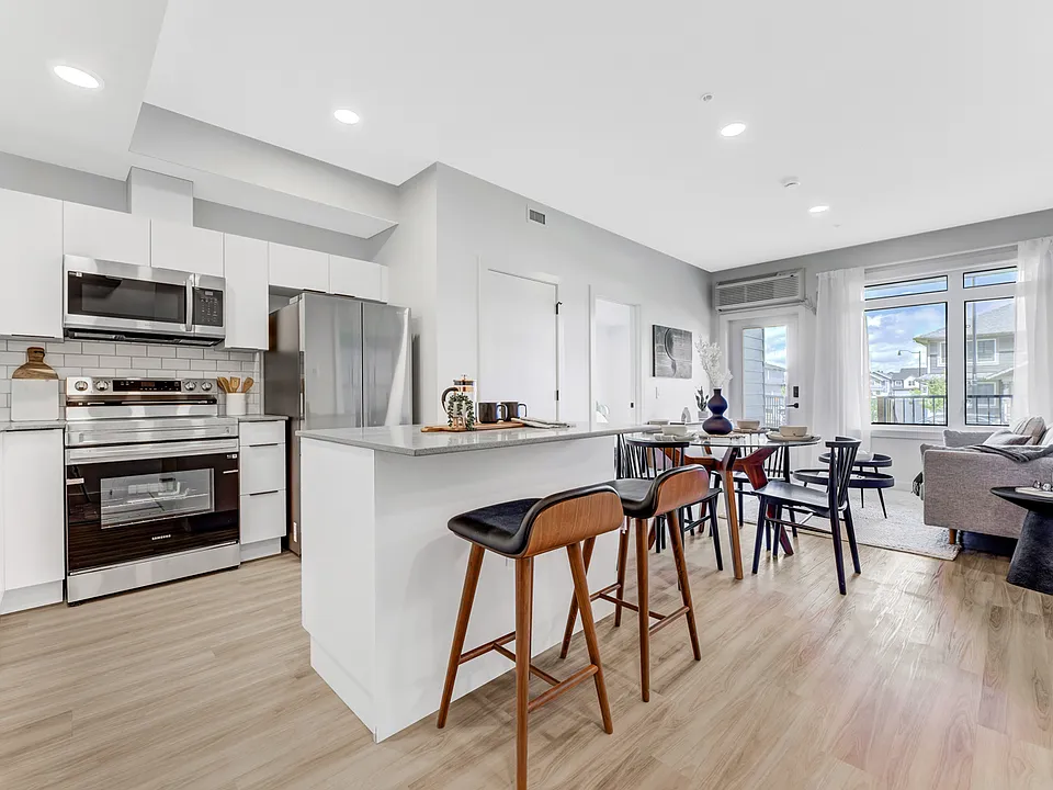 5394 Admiral Girouard St NW
