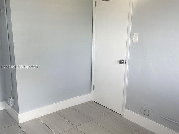 4th image of 515 SW 3rd Ave