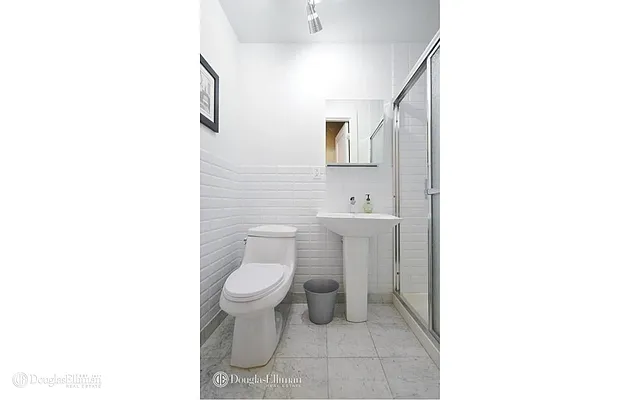 Rented by Douglas Elliman | media 23