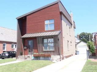 48-23 211th St, Oakland Gardens, NY 11364