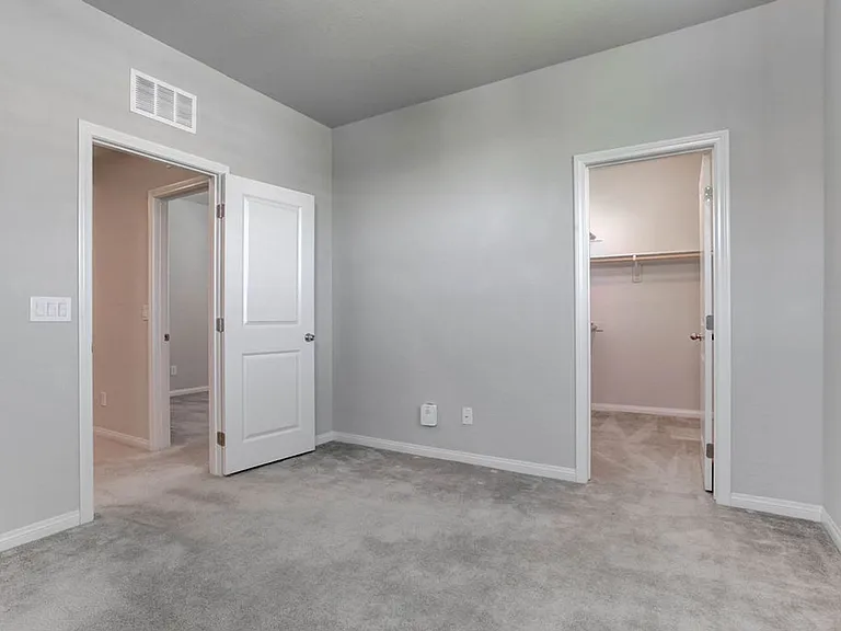8040 Skye Falls St — Photo 29