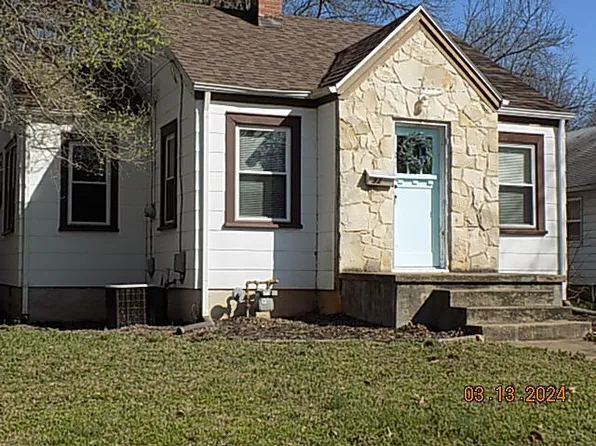 922 S Broadway Avenue, Springfield, MO 65806