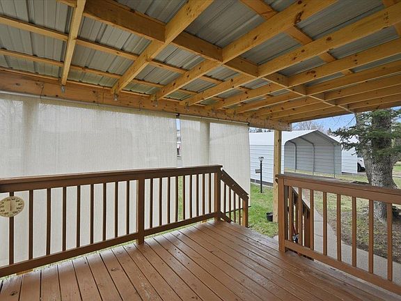 3rd image of 4474 Birchwood Dr