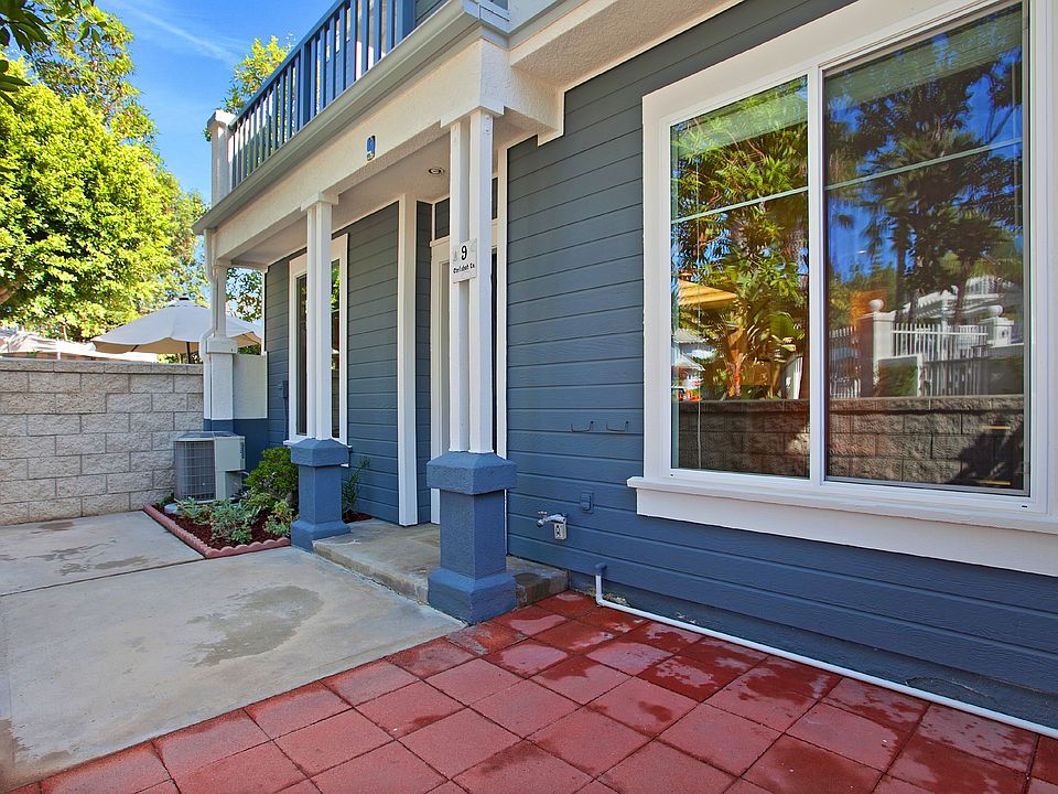 1st image of 9 Carlsbad Ln