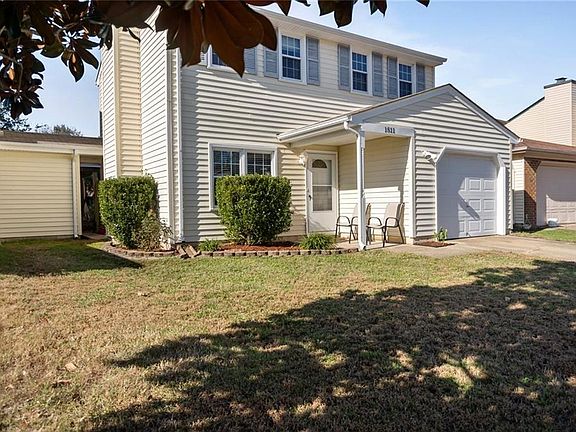 3rd image of 1511 Oak Knoll Ln