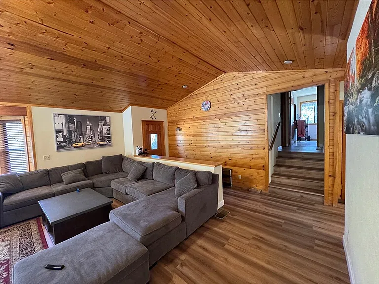 16812 Sandalwood Dr — Photo 7