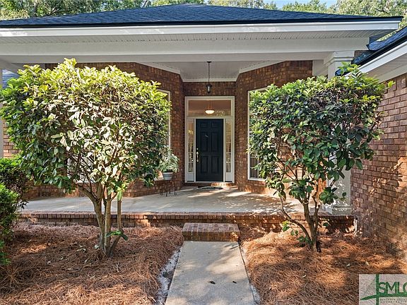 3rd image of 550 Laurenburg Drive