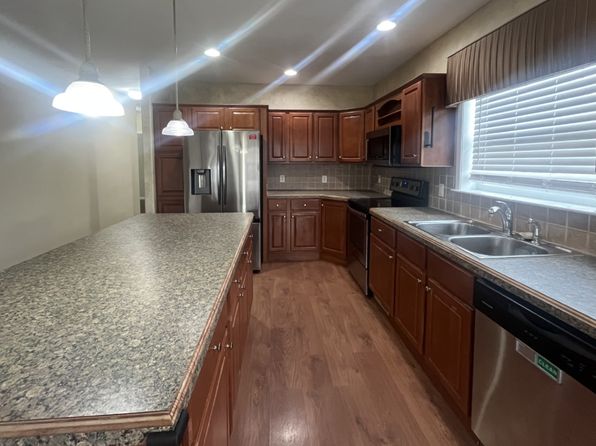 23020 Evergreen Cir #20