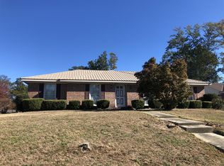 550 N Oakley Dr, Columbus, GA 31906