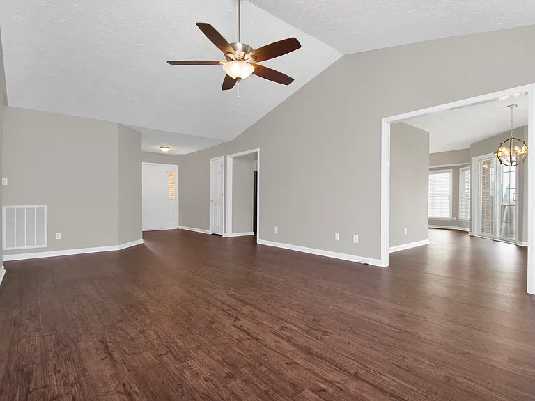 7308 Weathergreen Dr — Photo 7