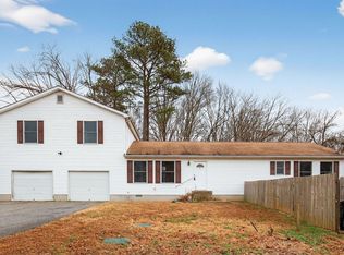 40077 Big Chestnut Rd, Clements, MD 20624