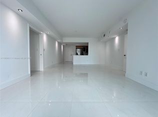335 Biscayne Blvd APT 507, Miami, FL 33131