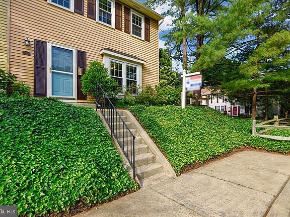 2nd image of 317 Elderwood Ct