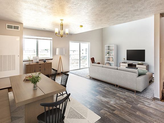 3rd image of 1550 E 69th St #1540-216