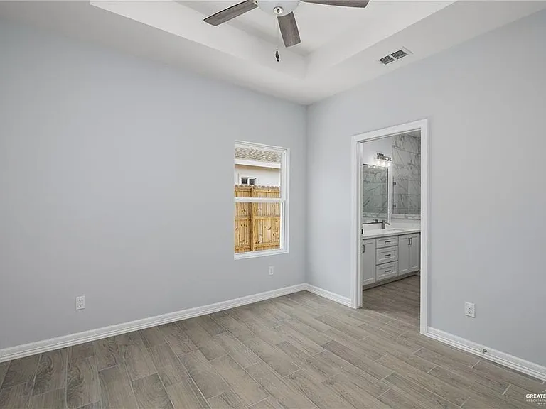 416 E Acacia Ave #2 — Photo 13