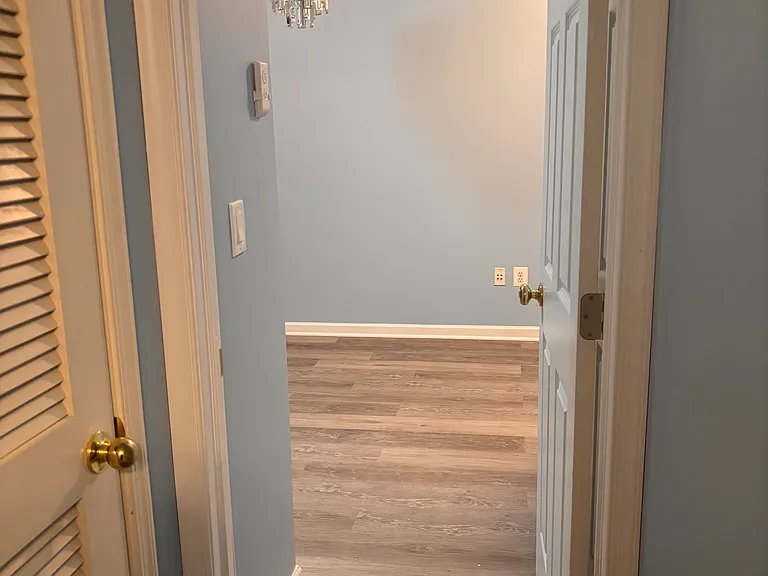 7120 Silverleaf Oak Rd — Photo 2