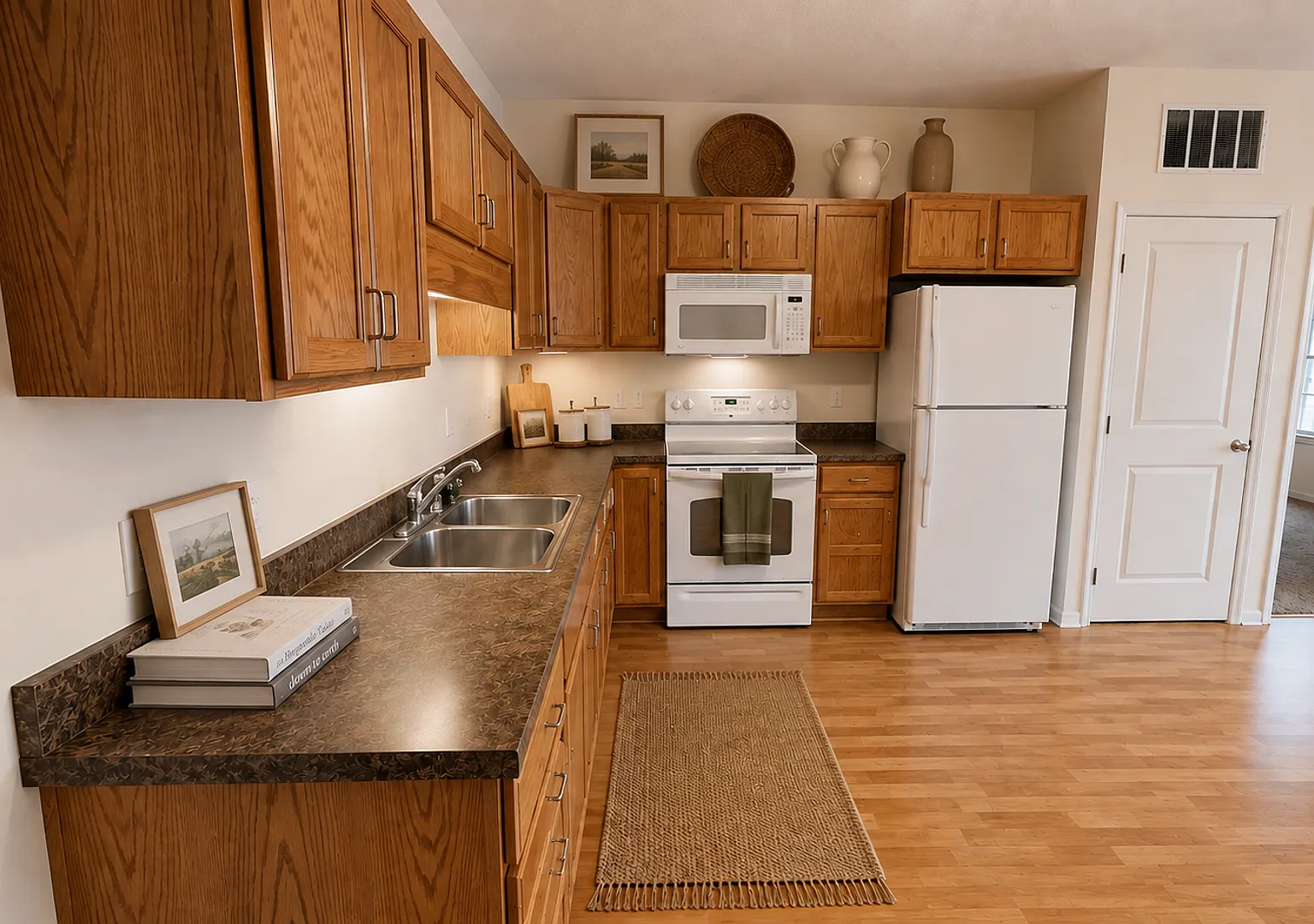 $200 Signing Bonus! 1 Bedroom Condo Available August 1st, 2026 — Photo 2
