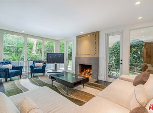 1534 N Doheny Dr, Los Angeles, CA 90069