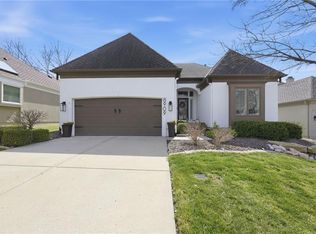 8909 W 142nd Ct, Overland Park, KS 66221