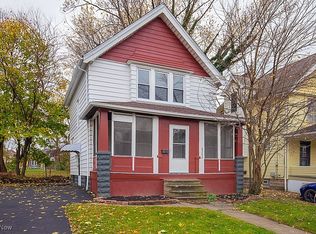 8202 Laumar Ave, Cleveland, OH 44105