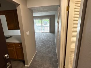 Plaza 93 Apartments, Omaha, NE 68134