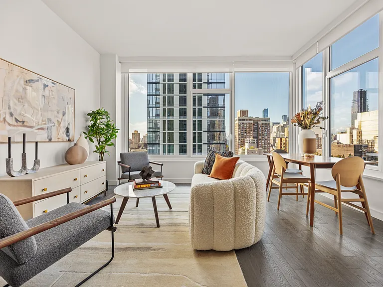 509 3rd Ave #25B — Photo 3