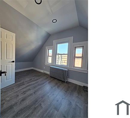 3rd image of 16 Sherwood Ave