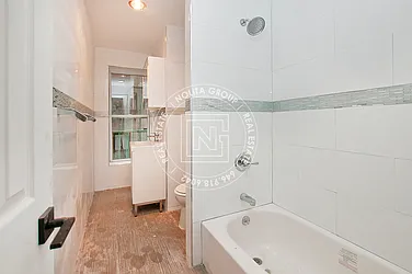 Rented by Nolita Group