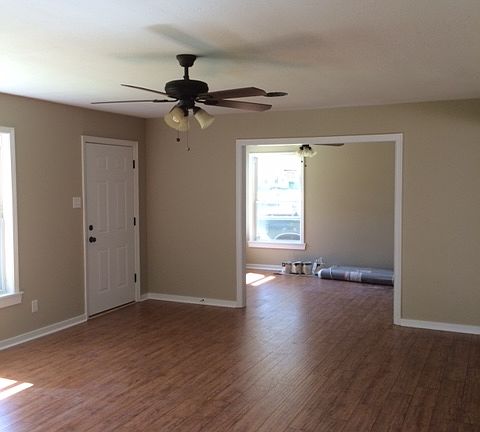 4th image of 309 Holly Dr