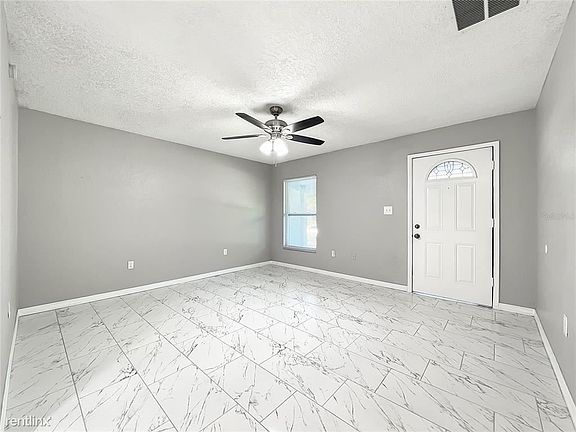 5th image of 2011 Hartwell Ave