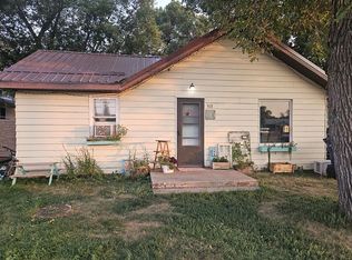 513 Chaffee Row, Beulah, ND 58523