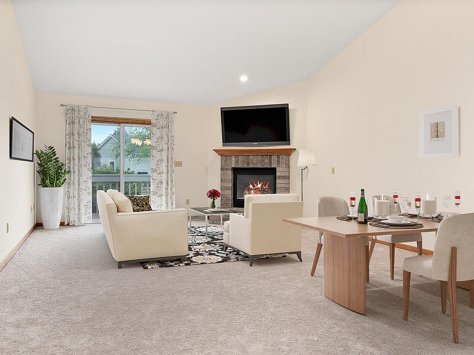 Living Room w/Gas FP - DIGITAL STAGING