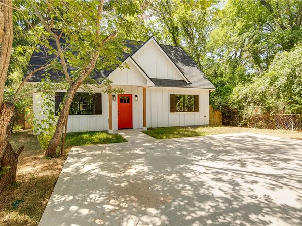 1112 Justine Ave, Bryan, TX 77803