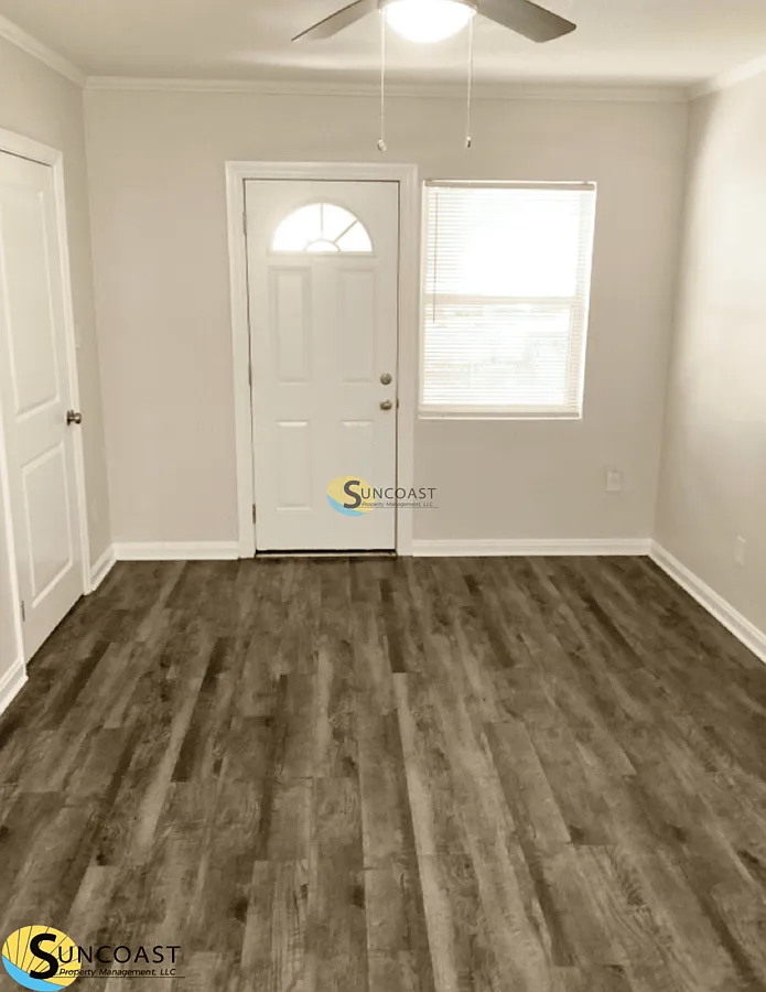 Great Deal! 3BR/1BA Home in Jacksonville 32208 — Photo 3