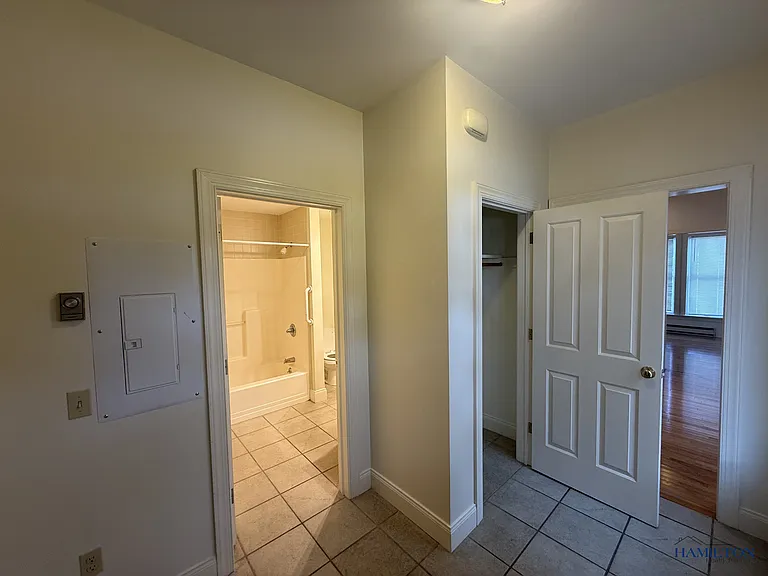 16 N Main St — Photo 10
